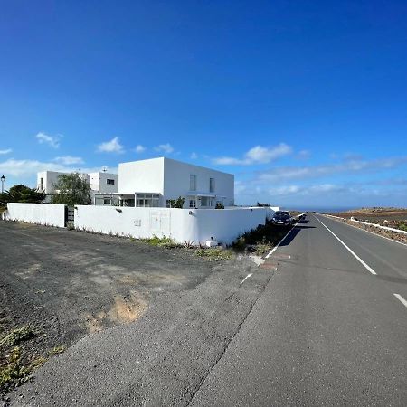 Azur Arts Lanzarote Lofts Leilighet Tinajo Eksteriør bilde