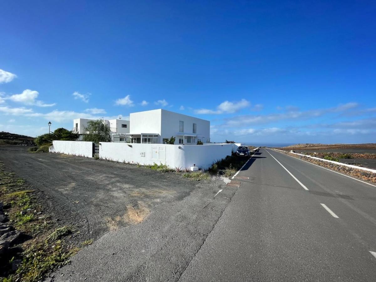 Azur Arts Lanzarote Lofts Leilighet Tinajo Eksteriør bilde